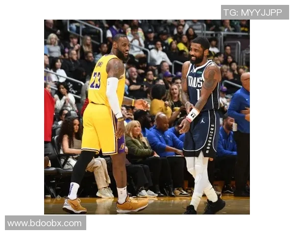 湖人队詹姆斯32分准三双力克勇士队,NBA赛场再现巨星统治力 湖人队詹姆斯32分准三双力克勇士队,NBA赛场再现巨星统治力